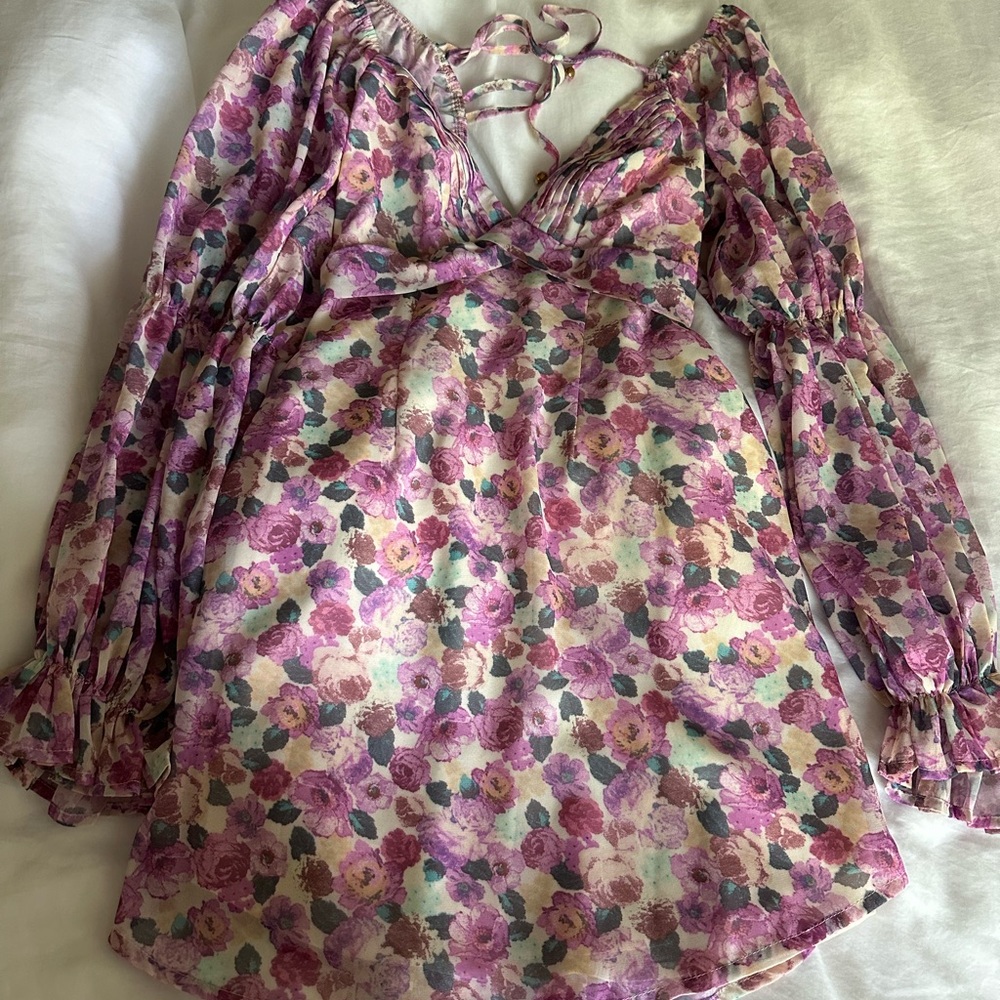 Mini dress